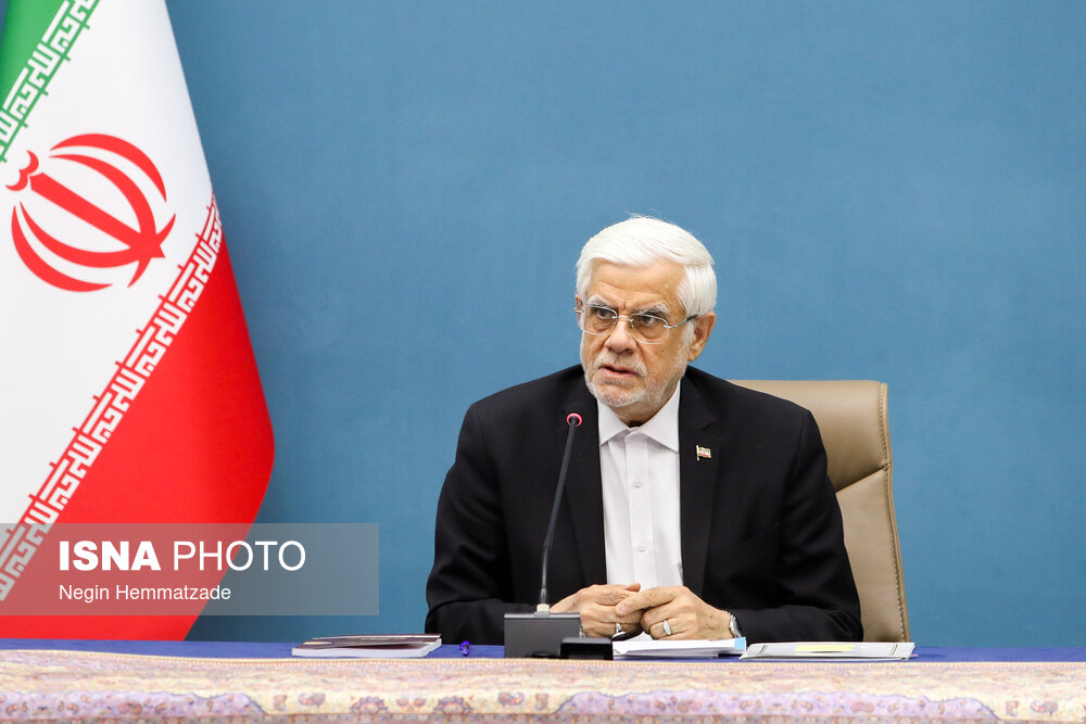 عارف: دیپلماسی و میدان در دو جنگ اخیر موفق بودند